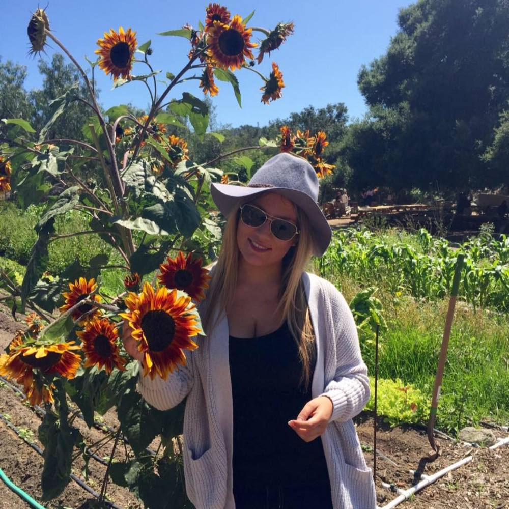 Meet your Posher, Mariana